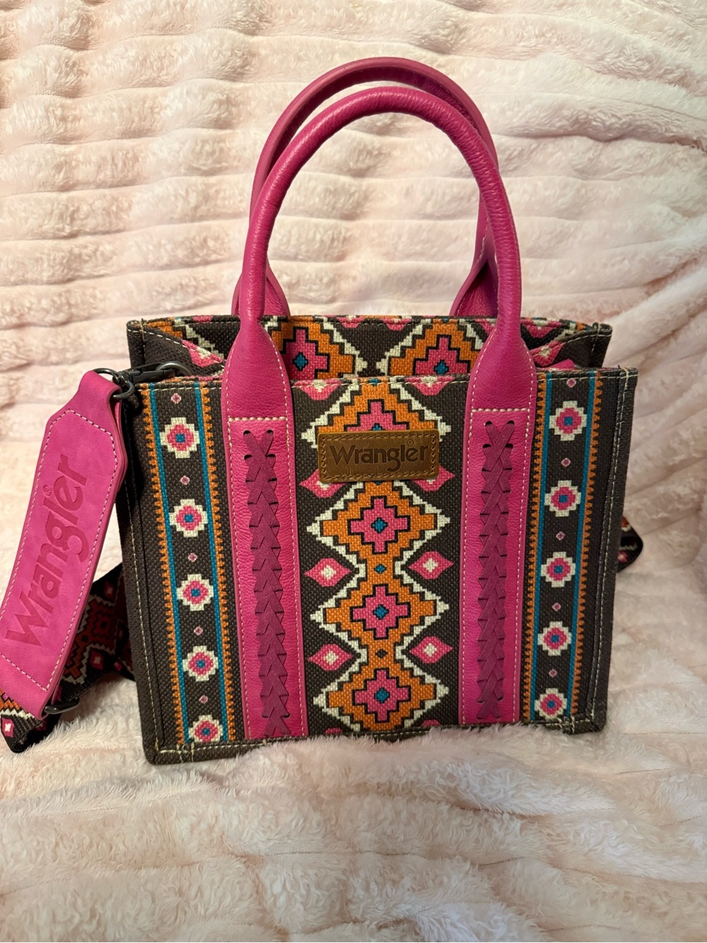Wrangler Multicolor Geometric Tote with Pink Accents